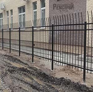 Забор из профильной трубы Забор из профильной трубы